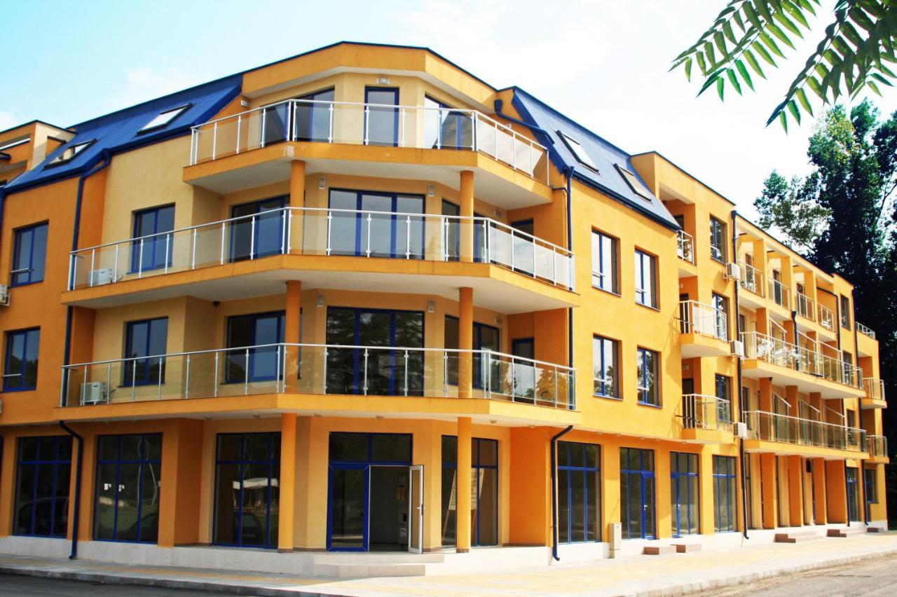 Solei Apartments Primorsko Exteriör bild