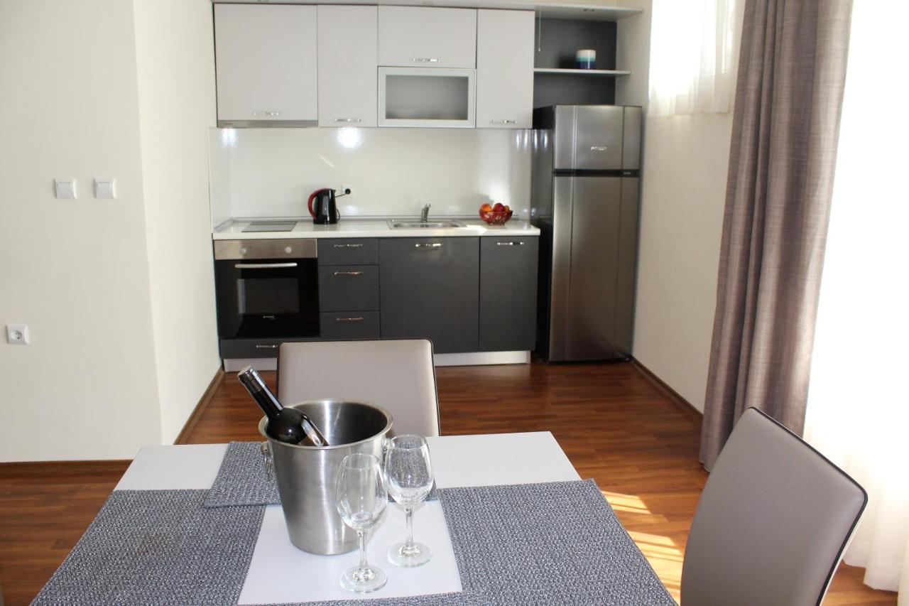 Solei Apartments Primorsko Exteriör bild