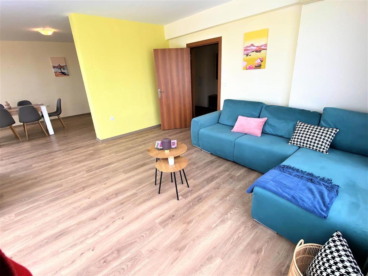 Solei Apartments Primorsko Exteriör bild